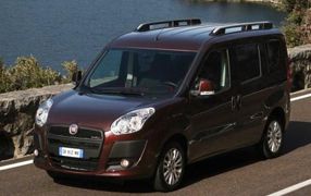 DOBLO 7 siddepladser