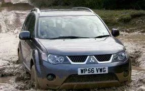 OUTLANDER 5 siddepladser