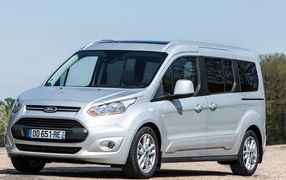 TOURNEO CONNECT 5 siddepladser