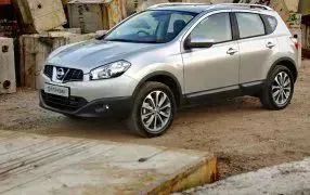 QASHQAI 5 siddepladser