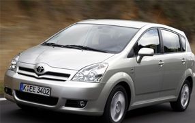 COROLLA VERSO 5 siddepladser