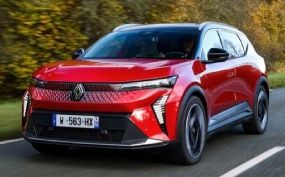 SCENIC E-TECH / Sportssæder