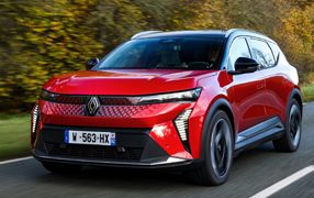 SCENIC E-TECH / Klassiske sæder