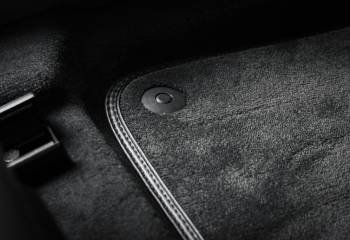 Du designer, vi broderer